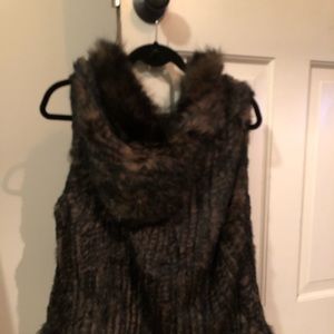Fur vest